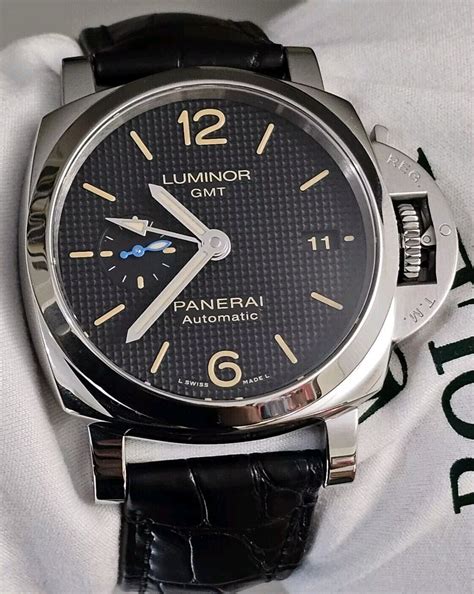 panerai luminor gmt 1535